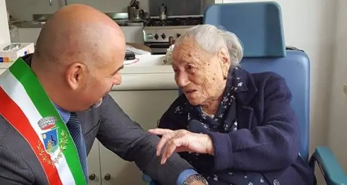 Giuseppina Projetto, con i suoi 115 anni e 110 giorni, è la seconda persona più longeva d'Italia