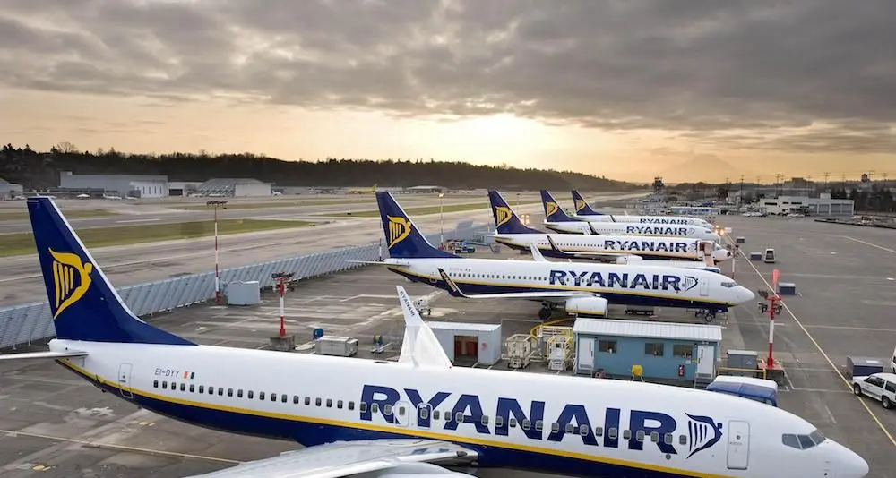 Ryanair taglia 2mila voli per \"aumentare la puntualità\"