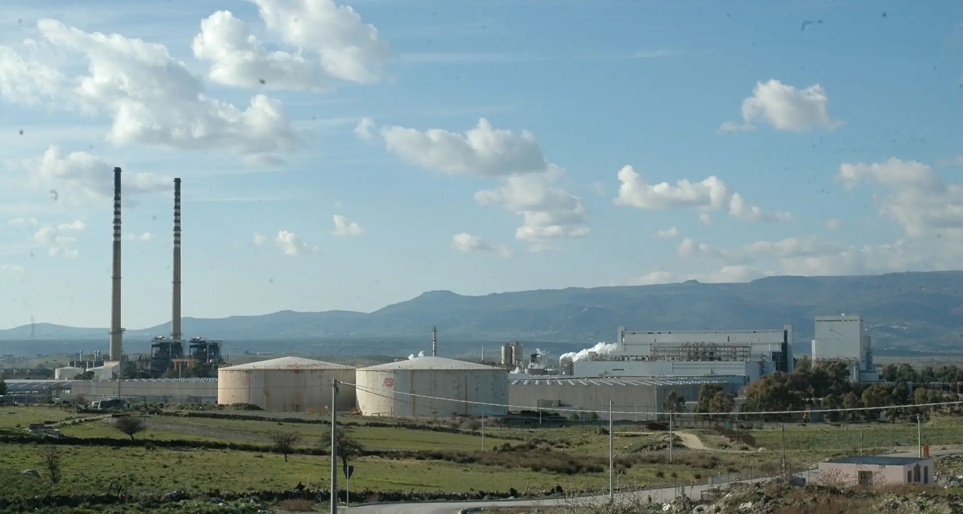 Chiusura della centrale di Ottana. Mauro Pili (Unidos): \"Ultimo atto prima che l'area venga individuata come sito per il deposito delle scorie\"