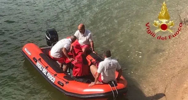 Dispersi nel lago Mulargia: trovato un cadavere