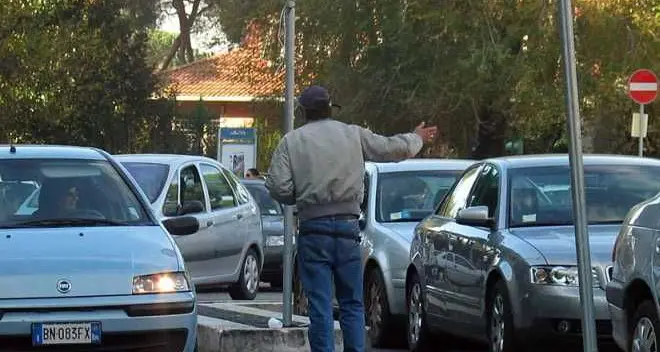 Cagliari. Daniele Caruso: ”La Destra sostiene l'iniziativa del PDL di Cagliari contro parcheggiatori abusivi\"