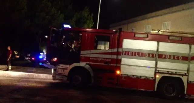 Attentati incendiari, identificato uno degli autori