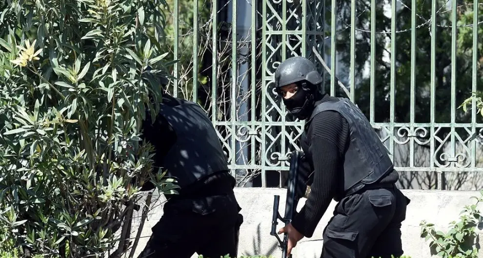 20 morti a Tunisi. La Farnesina: \"3 vittime e 6 feriti sono italiani\"