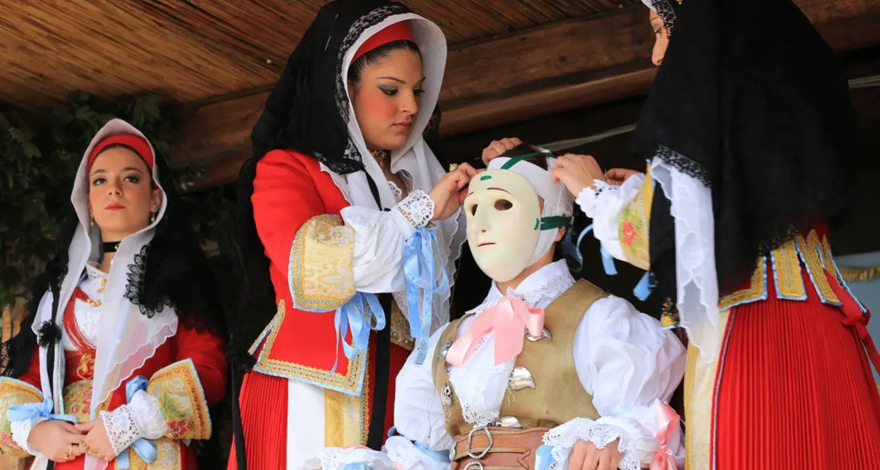 Sa Sartiglia si chiude con 19 stelle anche per il Gremio dei Falegnami