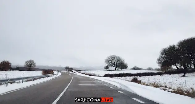 Tregua maltempo: scuole riaperte e strade percorribili senza catene