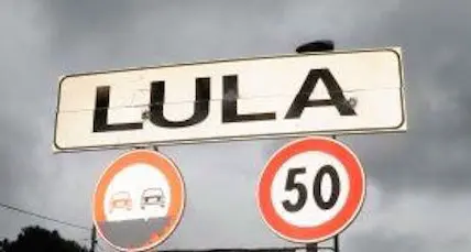 La comunità si ribella alla violenza: venerdì sera fiaccolata contro l'ultimo fatto di sangue
