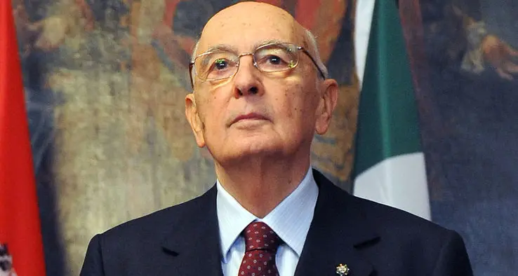 Oggi l'addio di Napolitano, parte la corsa al Colle. Renzi: \"Speriamo che il futuro presidente sia un arbitro di alto livello\"