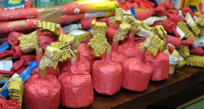 La Polizia sequestra oltre 32 kg di fuochi d'artificio