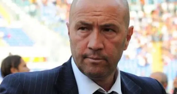 Zenga: \"Se vado al Cagliari? Mi sto guardando intorno\"