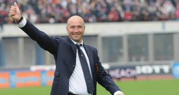 Zeman, il presidente del Cagliari Giulini pensa all'esonero. Potrebbe arrivare Walter Zenga