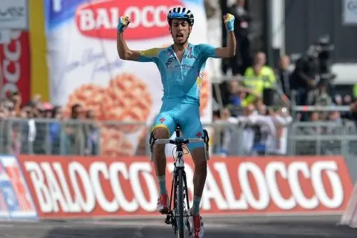 Gian Mattina D\\'Alberto / lapresse\\n25-05-2014 Plan di Montecampione\\nsport  ciclismo\\nGiro d\\'Italia 2014 \\nTappa 15 Valdengo - Plan di Montecampione\\nnella foto: Aru Fabio -Ita- (Astana) , vincitore di tappa\\n\\nGian Mattina D\\'Alberto/ lapresse\\n25-05-2014 Plan di Montecampione\\nGiro d\\'Italia 2014\\nStage 15 Valdengo - Plan di Montecampione\\nin the photo:Aru Fabio -Ita- (Astana) \\n\\n\\n\\n\\n\\n\\n\\n