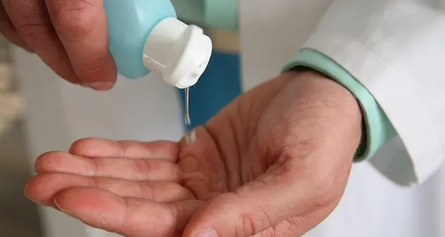 Igiene delle mani e prevenzione a scuola: l'Aou di Sassari educa i bimbi alla salute