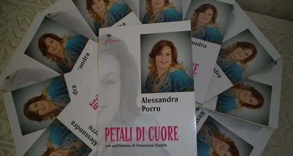 Alessandra Porru, parla di se' e del suo amore per la poesia con l'ultima pubblicazione Petali di cuore