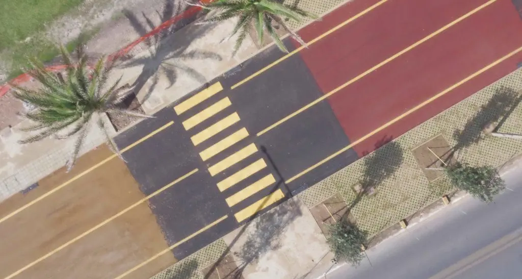 Cagliari. Poetto: la passeggiata si tingerà di rosso mattone