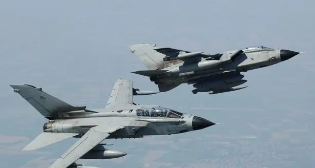 Elicottero francese non identificato in volo verso la Sardegna, due caccia dell'aeronautica decollano per intercettarlo