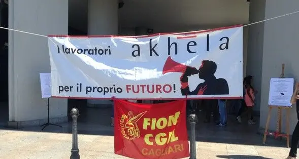 Nessun accordo sulla vertenza Akhela, l'azienda dovrà licenziare i lavoratori in esubero