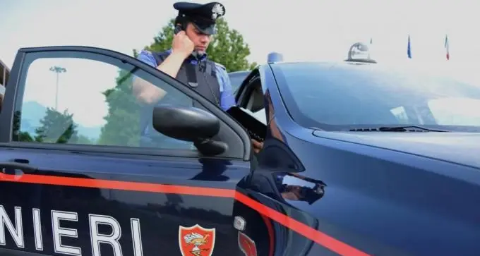 Cagliari. Uomo di 42 anni si denuda davanti agli stabilimenti del Poetto, denunciato dai Carabinieri