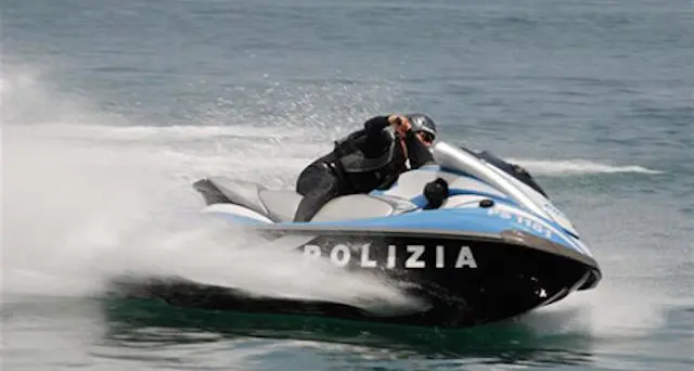 Cagliari. Surfista salvato dai Poliziotti della Squadra Nautica di Cagliari