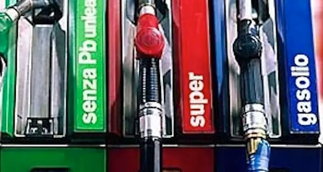 Pipì al posto della benzina?