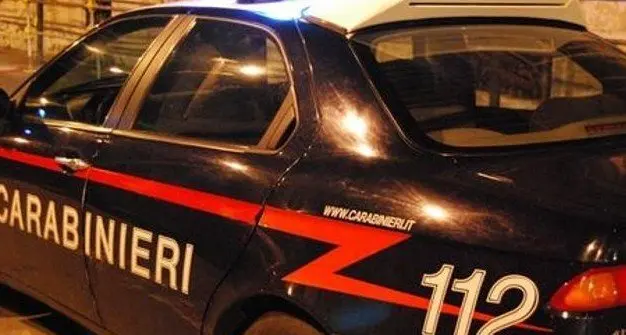 Muravera. Lite al bar, un turista colpisce con un pugno un cliente facendolo svenire