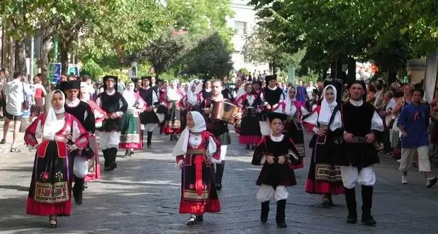 Nuoro. Sagra del redentore, i prezzi delle tribune