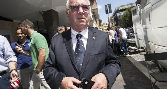 Tavecchio, che gaffe: \"Qui gioca chi prima mangiava banane...\"