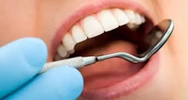 Paura del dentista? Occhiali hi-tech per combatterla: ecco l'idea di due fratelli di Arzachena