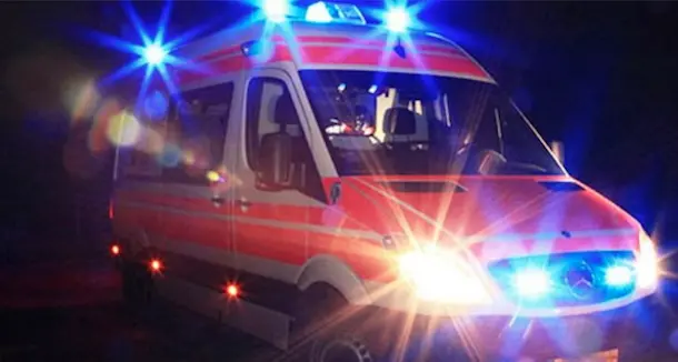 Auto finisce fuori strada, grave una giovane 24enne di Nulvi