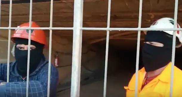Diciottesimo giorno di protesta nella miniera di Olmedo, il grido dei lavoratori: \"Non molliamo\"