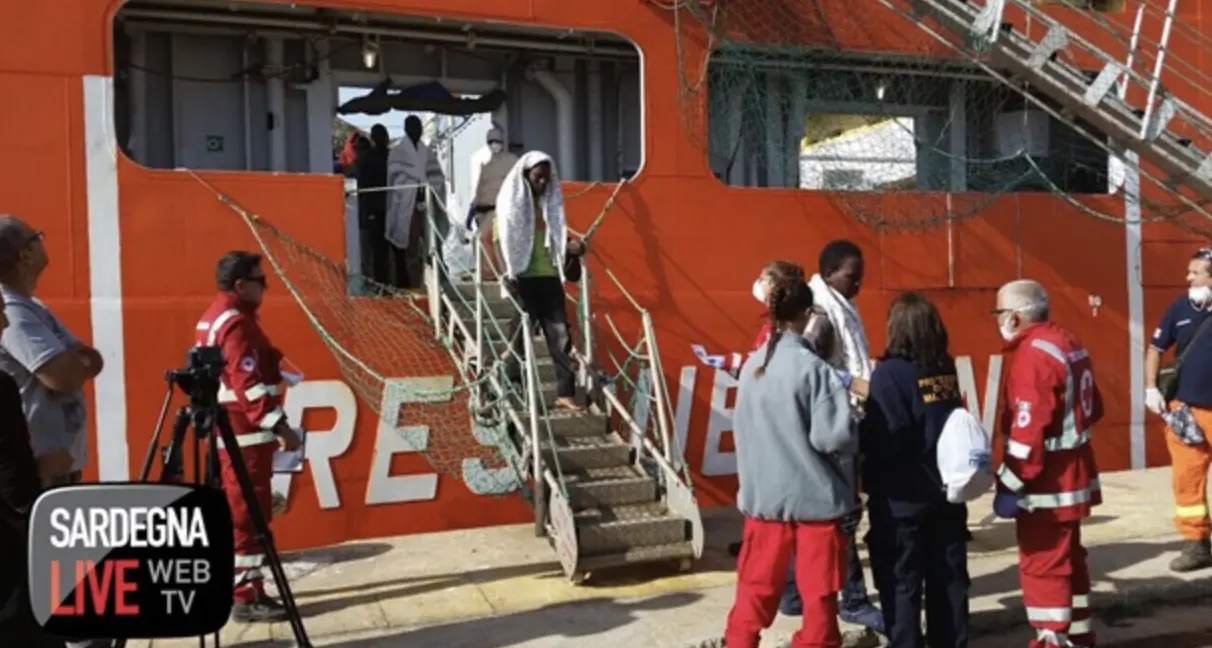 Sbarcati oltre cento gli algerini sulle coste del sud Sardegna