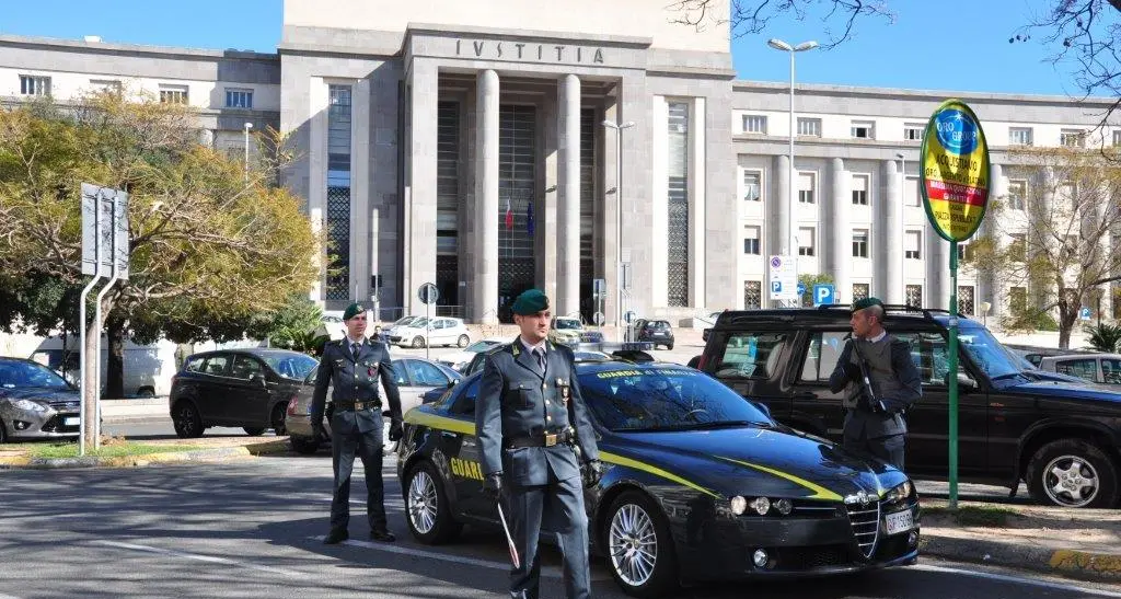 Corruzione. Scena muta per Copparoni e Galantuomo davanti al Gip del Tribunale di Cagliari