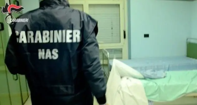 Maltrattamenti nella casa di riposo: udienza fissata per il 21 novembre