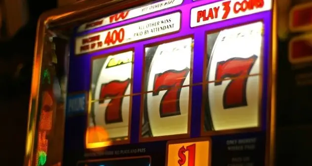 Controlli nei circoli privati: sequestrate 9 slot machine e applicate sanzioni per un totale di 21 mila euro