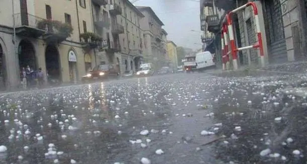 Allerta Meteo: attivo il servizio sms della Protezione civile