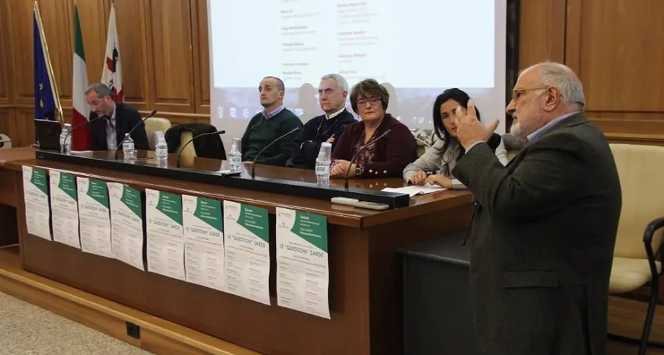 “Questioni Sarde”. Grande partecipazione al dibattito organizzato dall’istituto Bellieni a Sassari