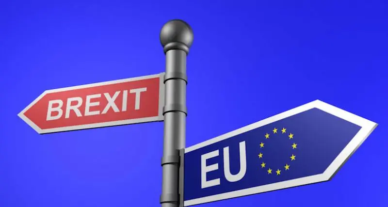 Il mercato dei cambi scosso dal momento 'no' della sterlina: la Brexit imputata d'eccellenza