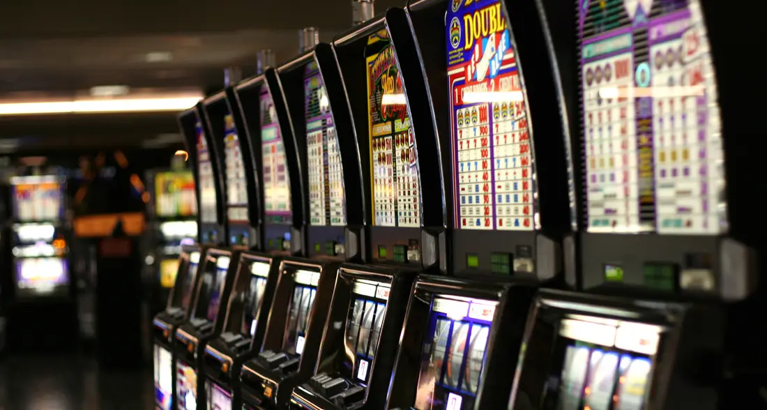 Il sindaco di Golfo Aranci Fasolino vieta le slot machine