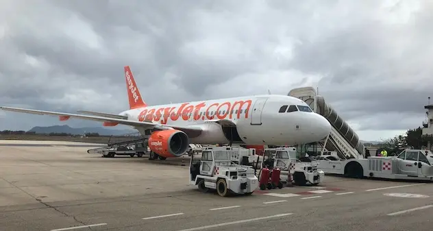 Alghero-Napoli: nuovo collegamento diretto targato EasyJet