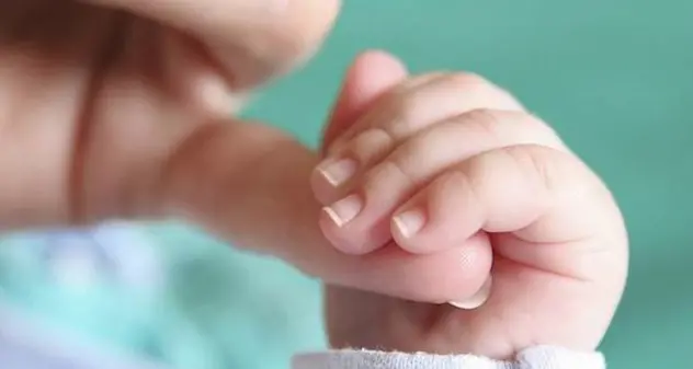 Nicolò è il primo bimbo del 2018, nato a Sassari allo scoccare della mezzanotte