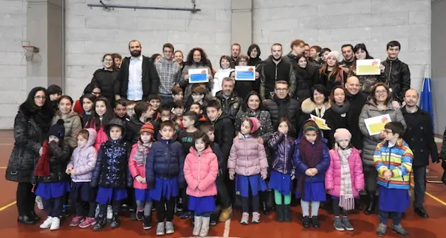Concorsi natalizi: premiati i lavori migliori tra scuole e cittadini