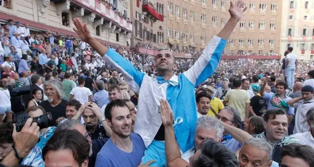A Sindia una grande festa per Carlo Sanna, il “Sardo dell’anno”