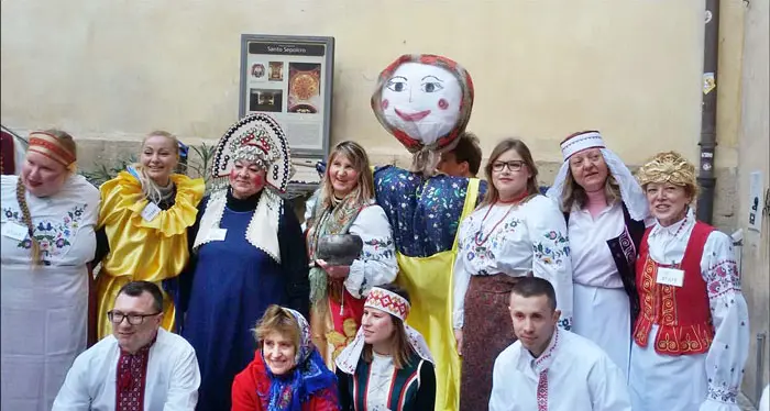 Carnevale slavo: balli, crepes e cultura popolare conquistano grandi e piccini