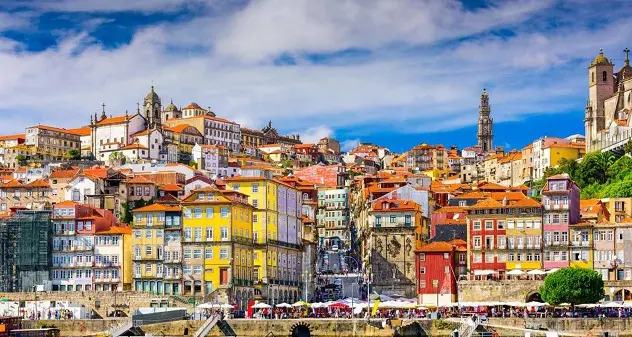 Il Portogallo è vicino: Ryanair annuncia un nuovo collegamento Cagliari-Porto