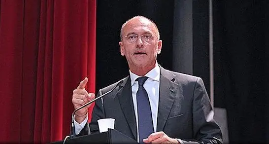 Scontro Cappellacci-Lombardo. Il governatore: \"Non ho tempo da perdere in piccole dispute\"