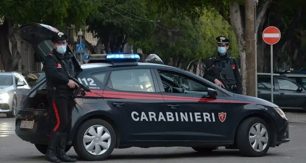 Cagliari. Tenta di rubare l'auto esposta nella concessionaria Acentro