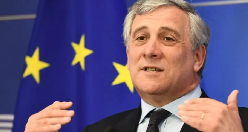 Tajani fa retromarcia: \"Rimango al Parlamento europeo\"