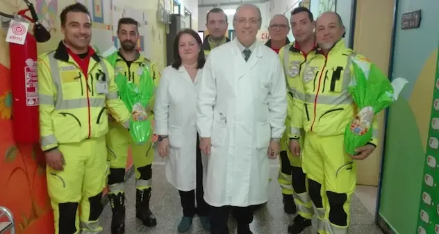 Uova di Pasqua per i piccoli ricoverati