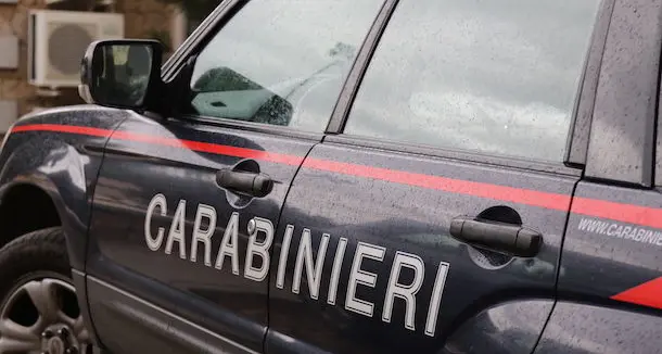 Blitz dei Carabinieri nella \"casa dello spaccio\": arrestata una coppia