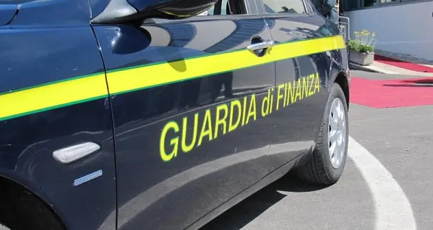 Azienda evade il fisco per oltre 500mila euro