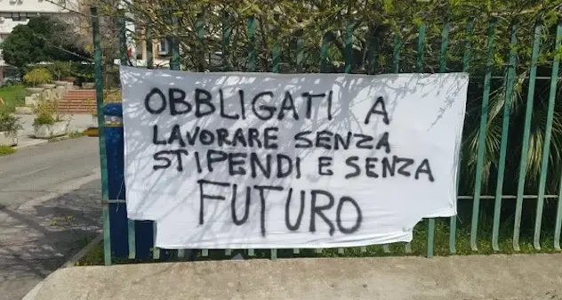 Portieri e Guardie giurate degli ospedali: si riaccende la protesta. \"Senza stipendi e dignità\"